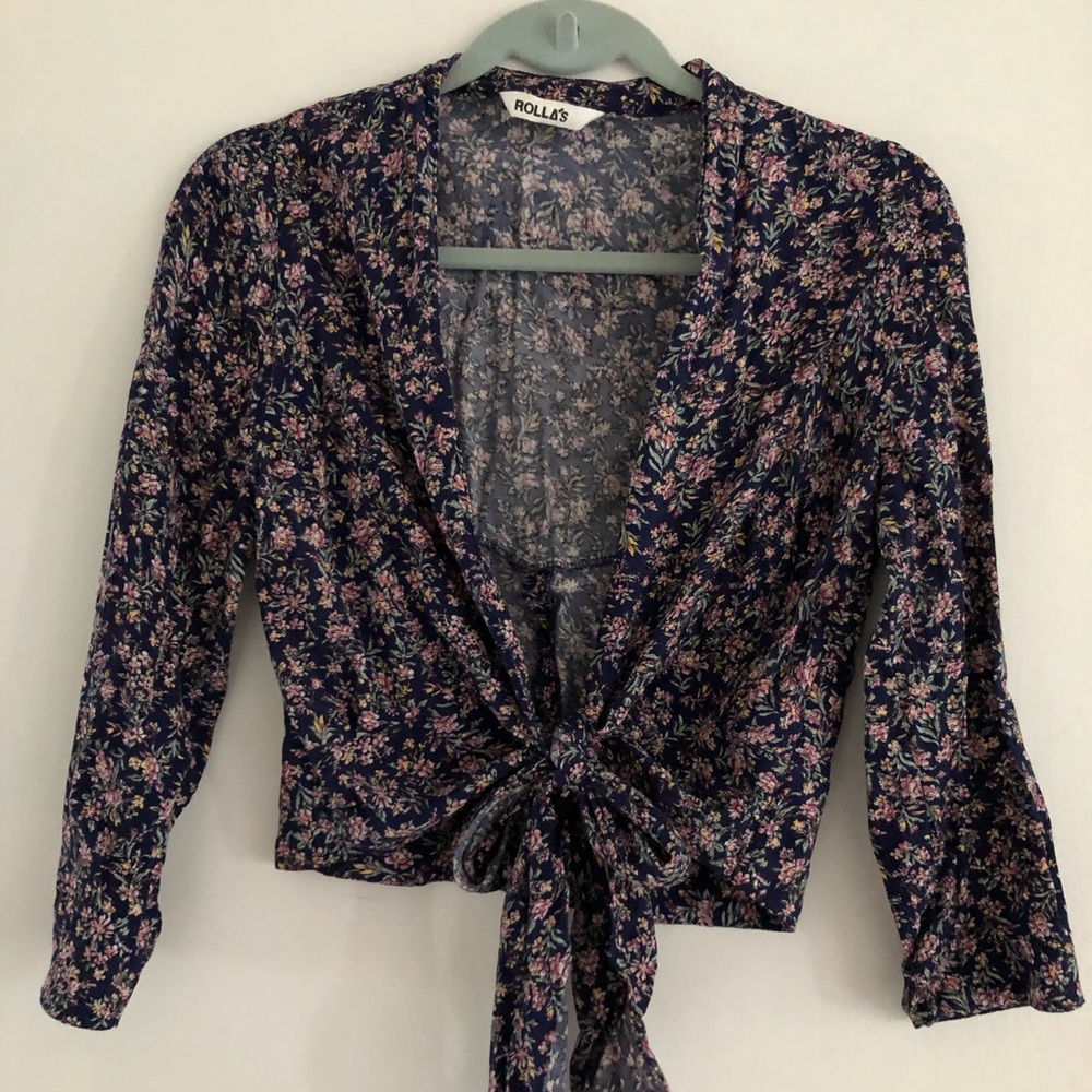 ROLLA’S Wrap Top